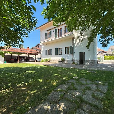 Casa Vacanze Magnolia Borgo Ticino Exteriér fotografie