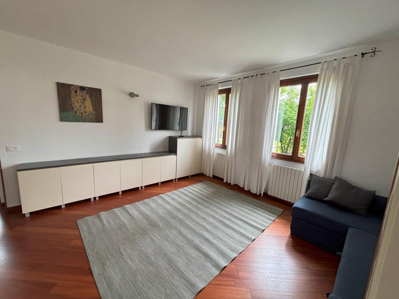 Casa Vacanze Magnolia Borgo Ticino Pokoj fotografie