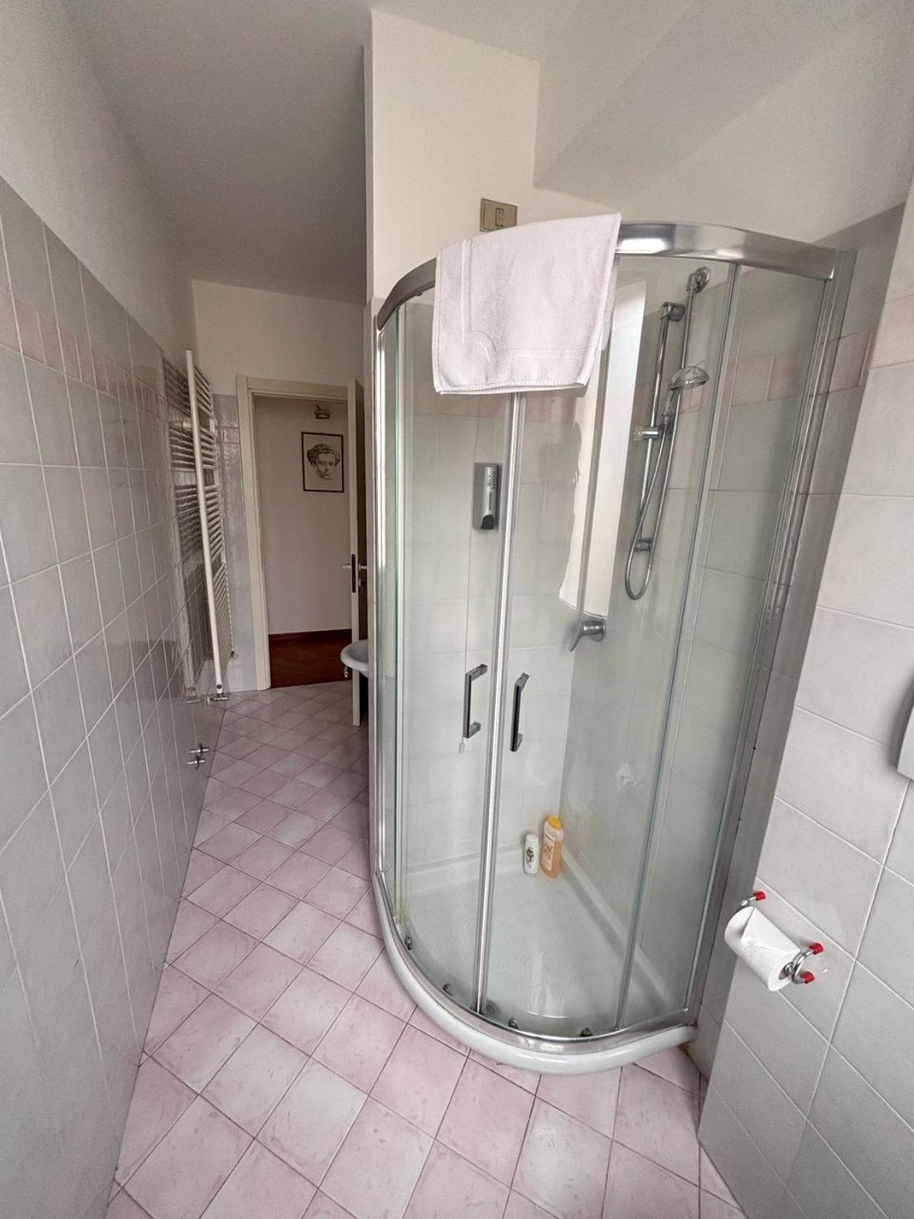 Casa Vacanze Magnolia Borgo Ticino Exteriér fotografie