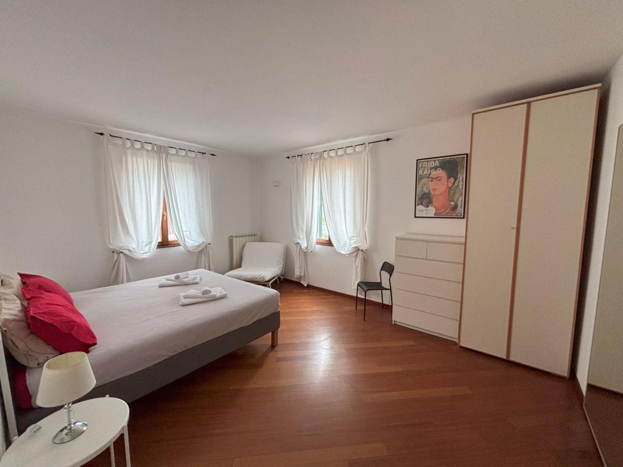 Casa Vacanze Magnolia Borgo Ticino Exteriér fotografie
