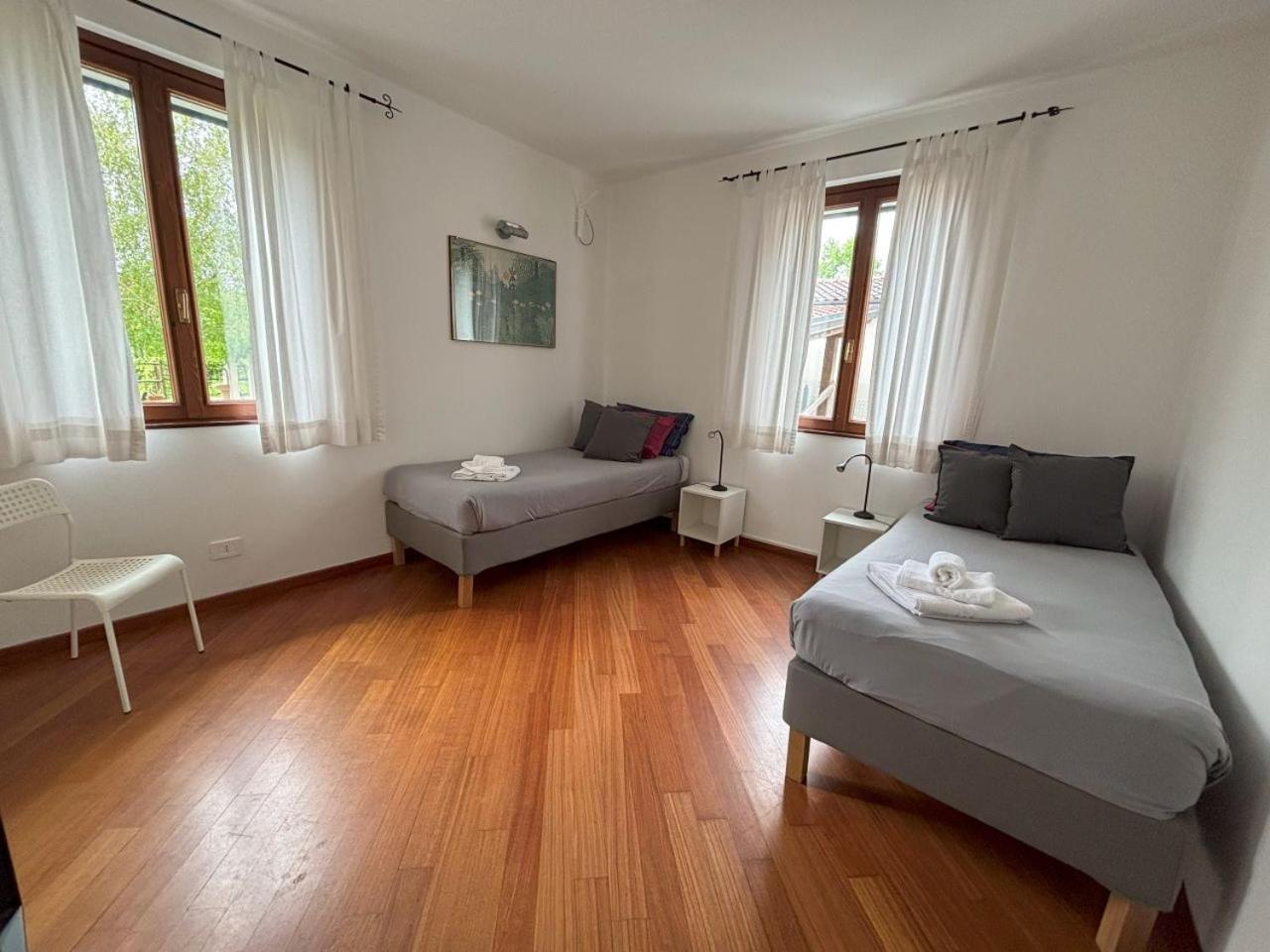 Casa Vacanze Magnolia Borgo Ticino Exteriér fotografie