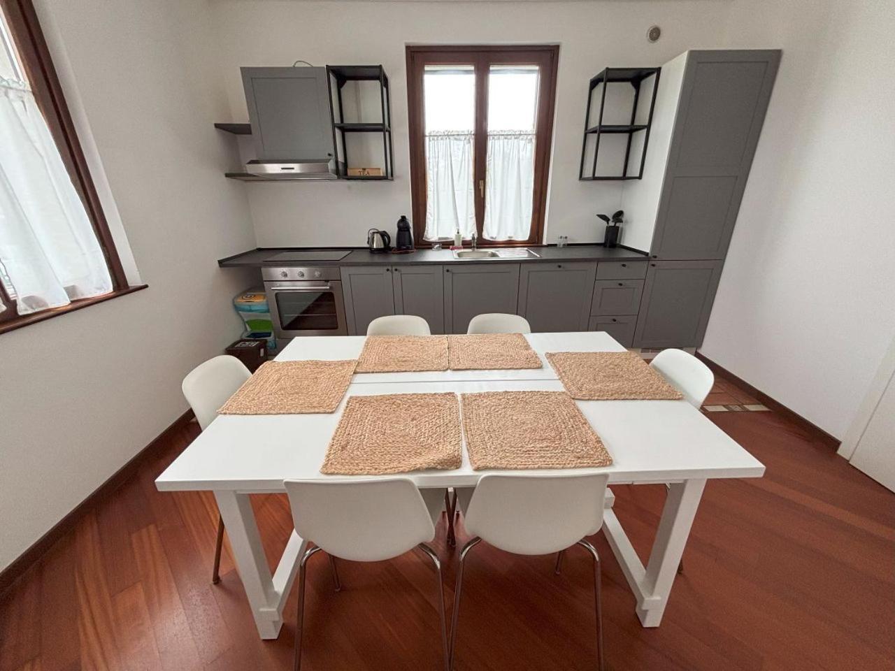 Casa Vacanze Magnolia Borgo Ticino Exteriér fotografie