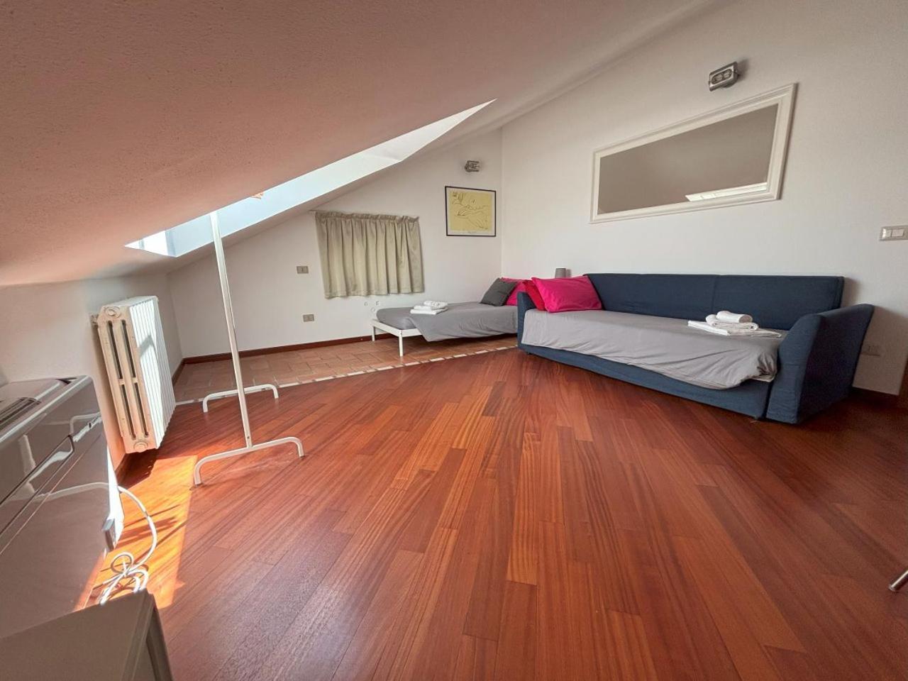 Casa Vacanze Magnolia Borgo Ticino Exteriér fotografie