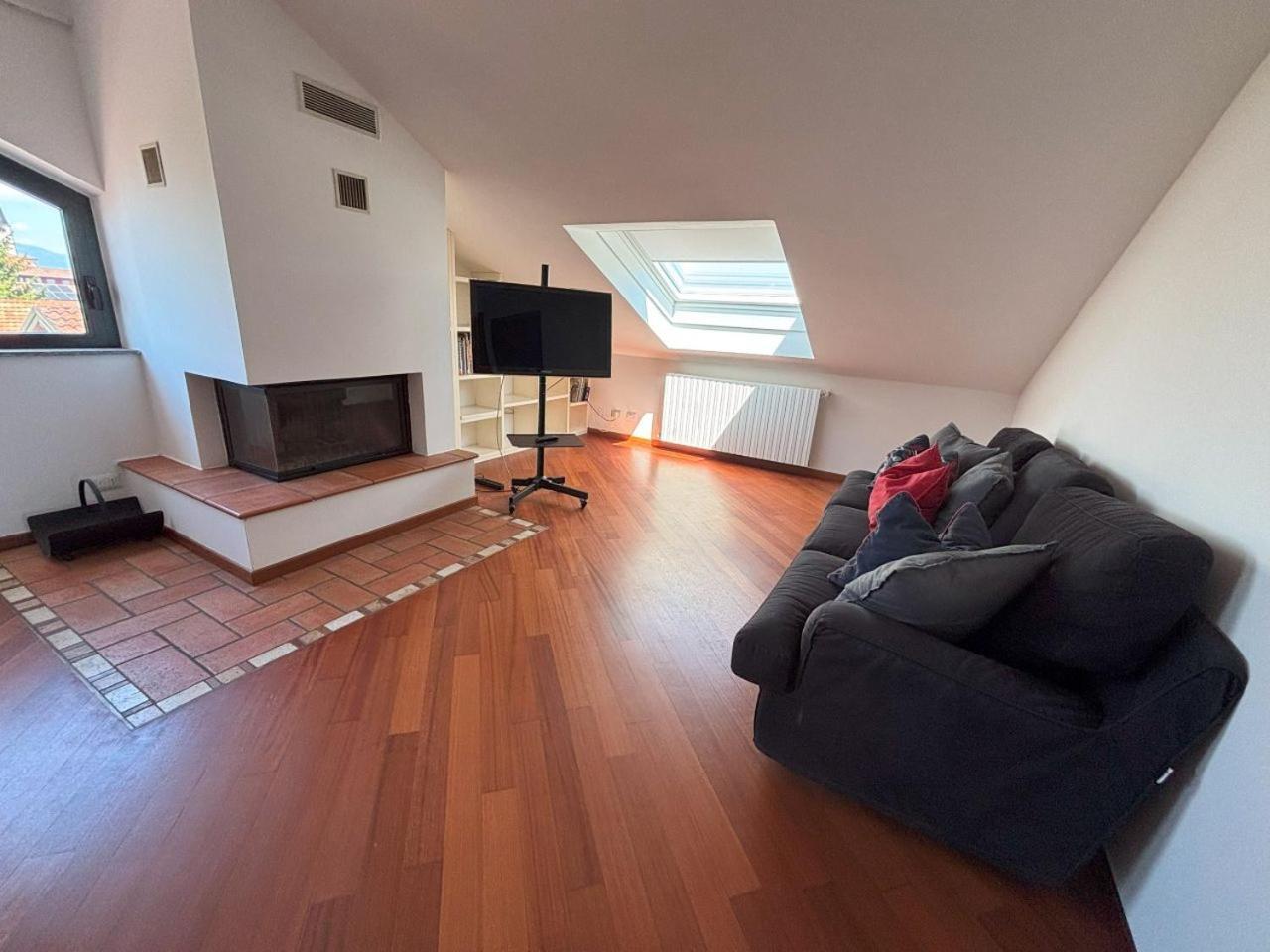 Casa Vacanze Magnolia Borgo Ticino Exteriér fotografie