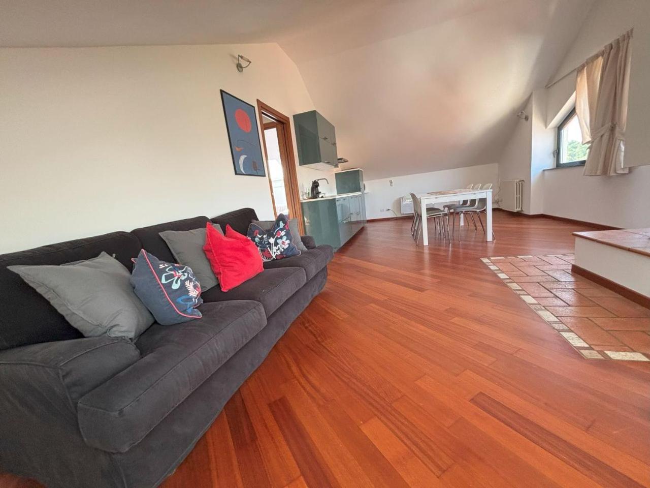 Casa Vacanze Magnolia Borgo Ticino Exteriér fotografie