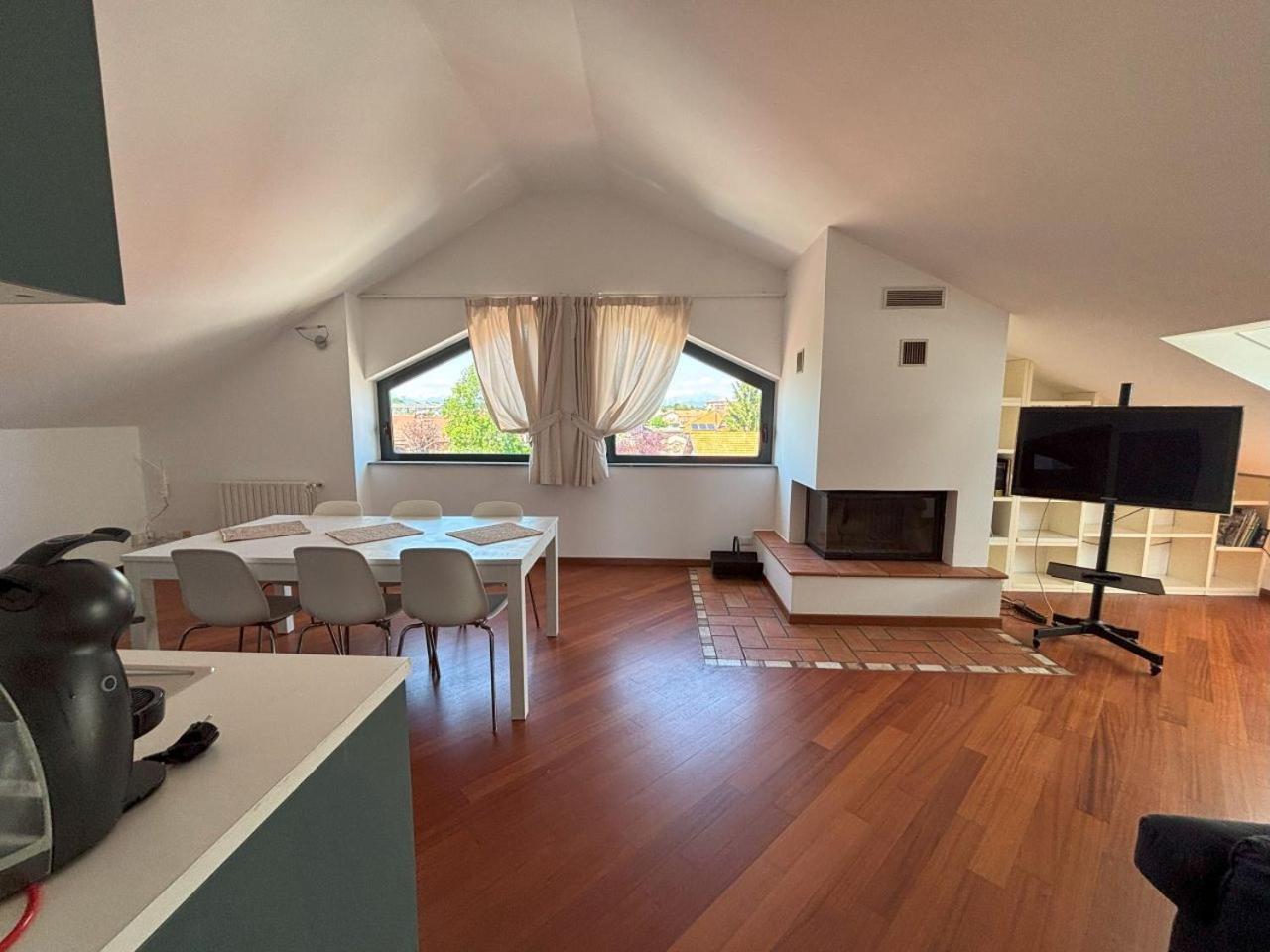 Casa Vacanze Magnolia Borgo Ticino Exteriér fotografie