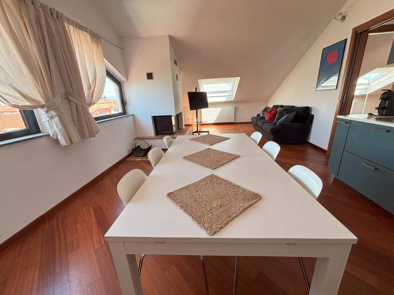 Casa Vacanze Magnolia Borgo Ticino Exteriér fotografie